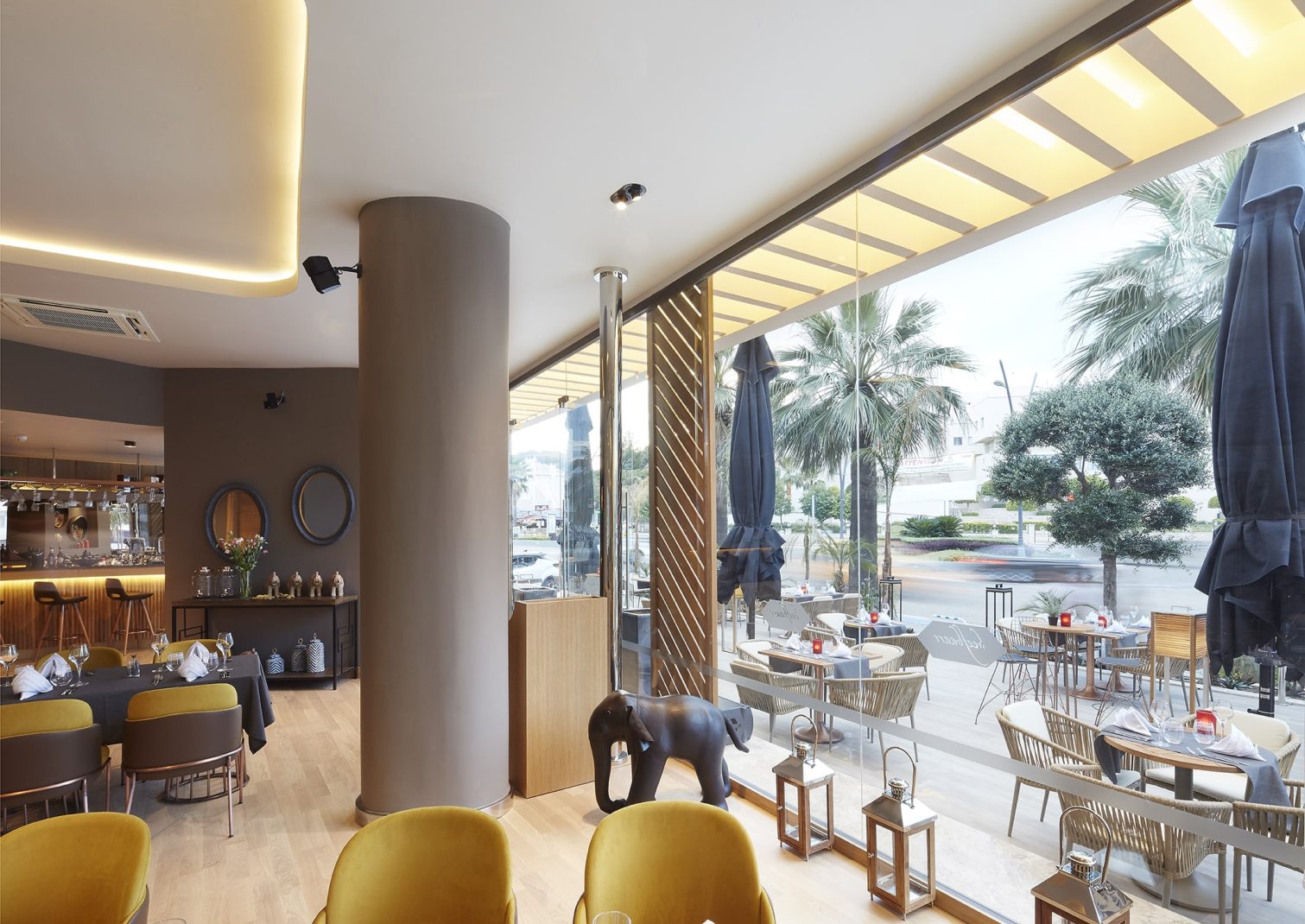 Beef bar alacarte rest (2)